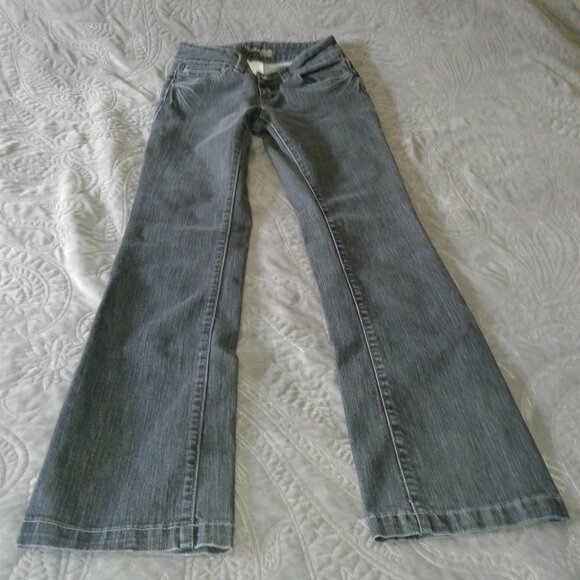 Black Revolution Jeans - Picture 3 of 7
